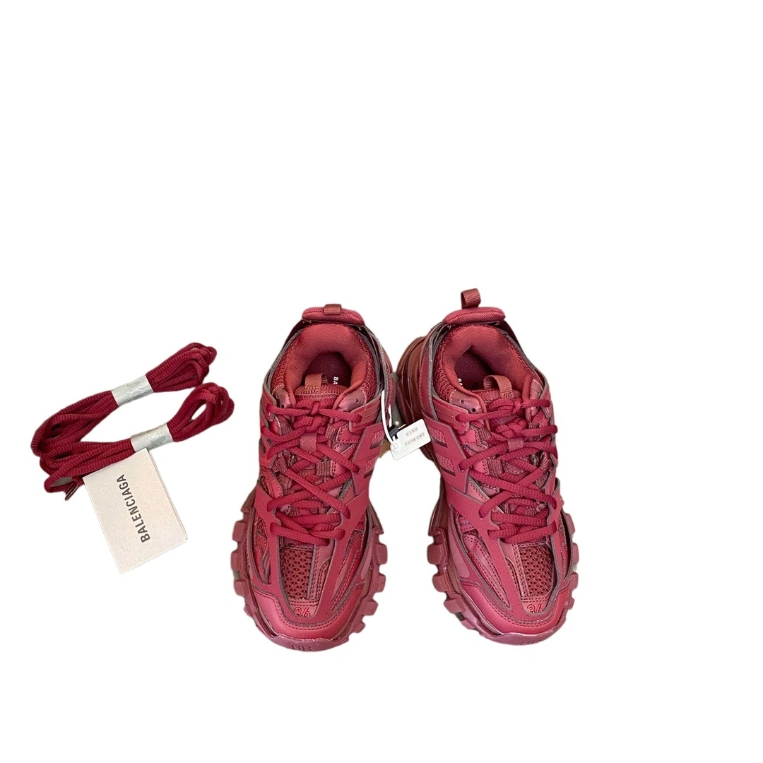 OOBB — 542436W2LA15504 Track 3.0 GET item:C-X000C07110